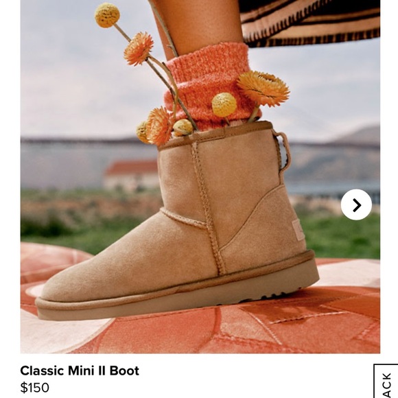 UGG Shoes - UGG CLASSIC MINI II BOOT. BEST SELLER. Minor Wear.
